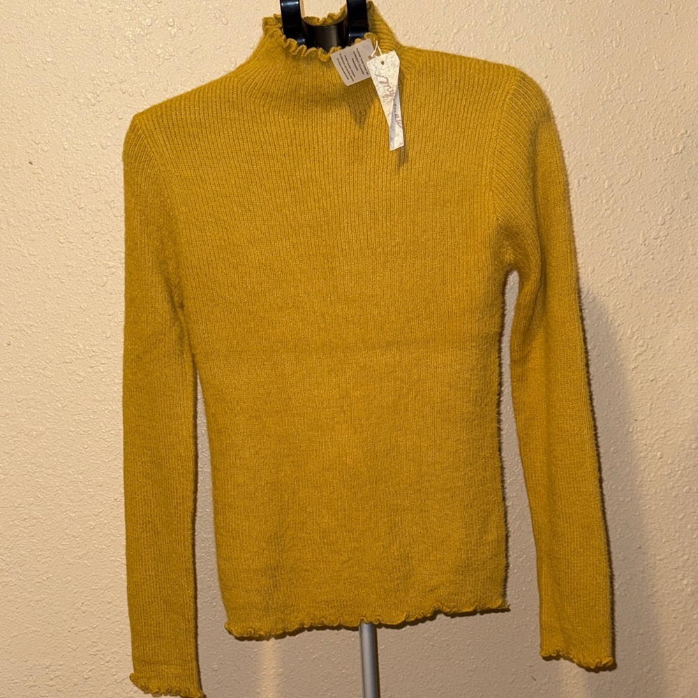 Mystree Golden Yellow Turtleneck Sweater​ - Picture 2 of 5